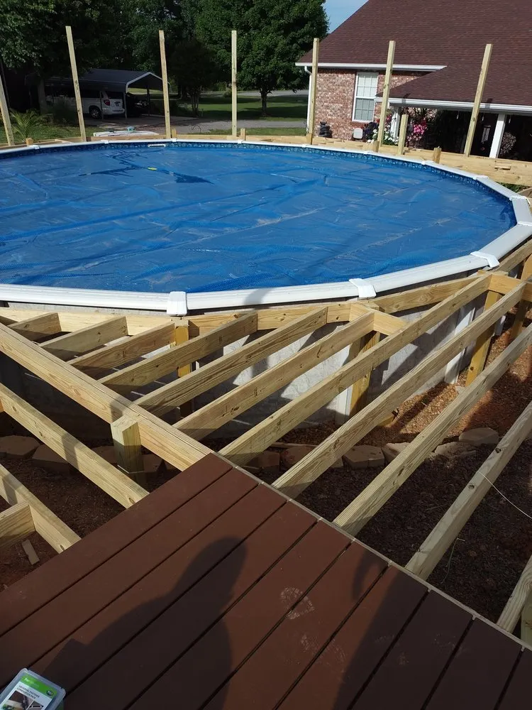 Top-rated yard cleanup service experts serving La Vergne, TN - J Adam construction