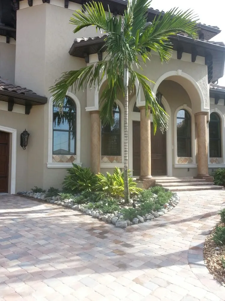 Top-rated outdoor landscaping experts serving Port Charlotte, FL - J ALynch Landscaping