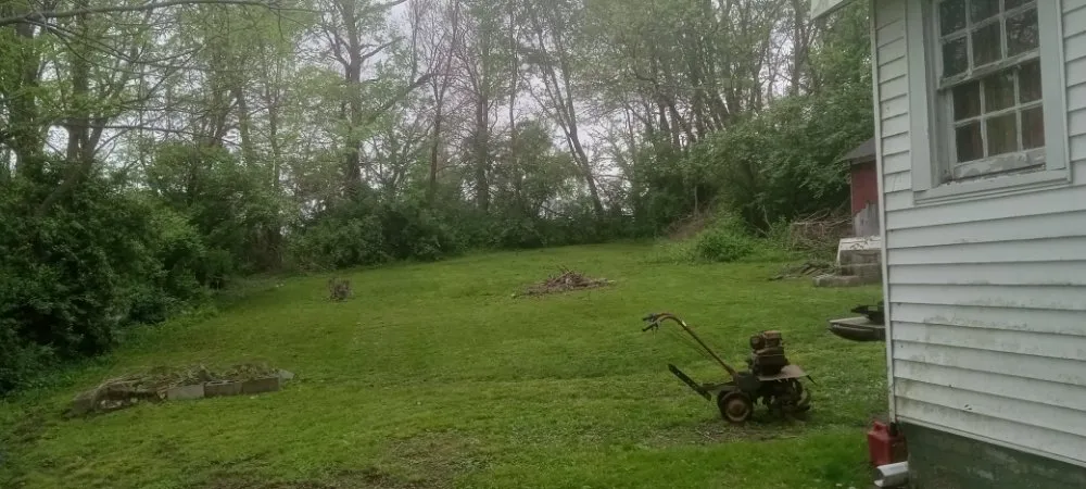 Reliable yard cleanup service with custom design across Stanford, KY - J and B's Odd Jobs and Lawncare Services