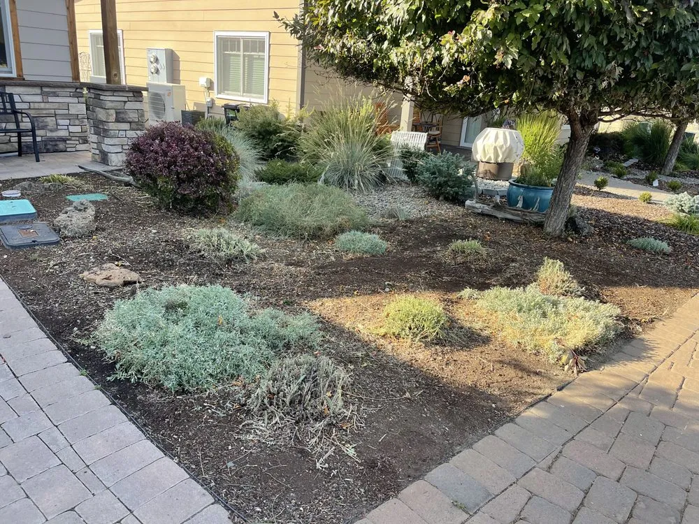 Professional landscape installation experts serving Sisters, OR - J And E Landscape maintenance