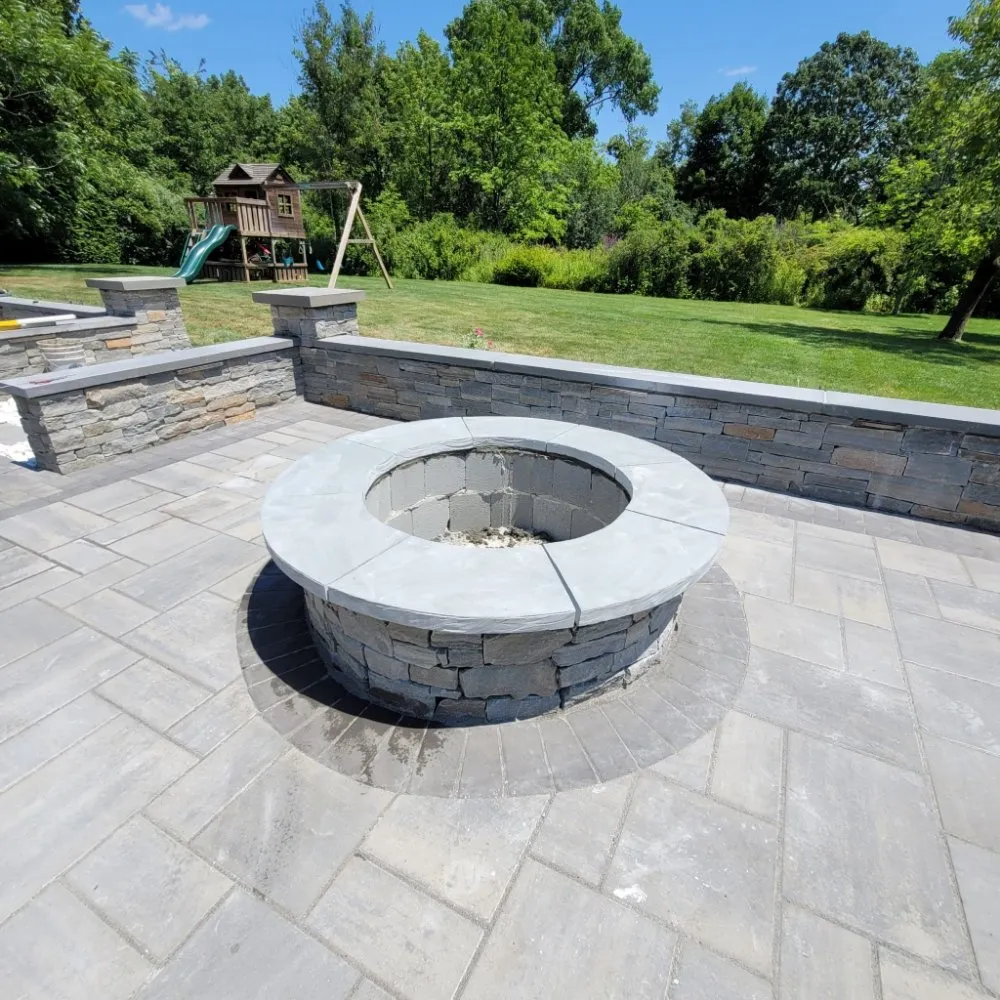 Top-rated outdoor landscaping experts serving Cranston, RI - J and G Masonry