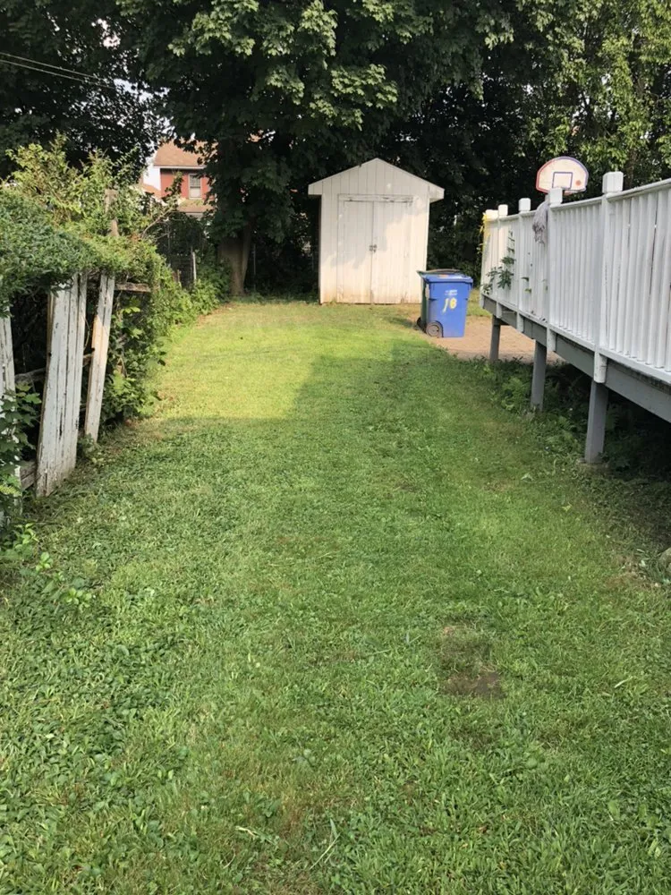 Top-rated landscaping services for homes across Wallingford, CT - J and H Landscaping Ct