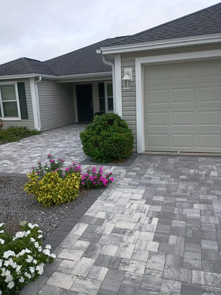 Trusted residential landscaping for beautiful yards in Fruitland Park, FL by J And J Landscaping