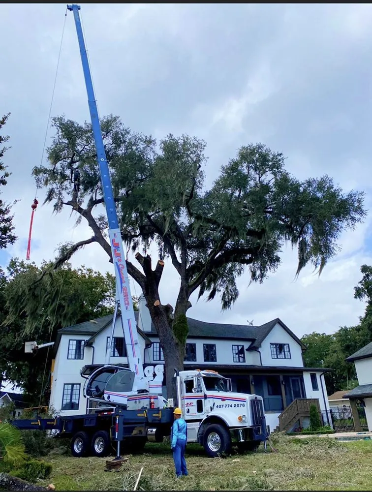 Local lawn mowing service for homes across Apopka, FL - J and J's Lawn and Tree Service