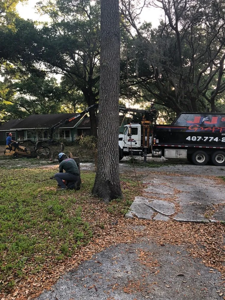 Expert yard cleanup service in Apopka, FL by J and J's Lawn and Tree Service