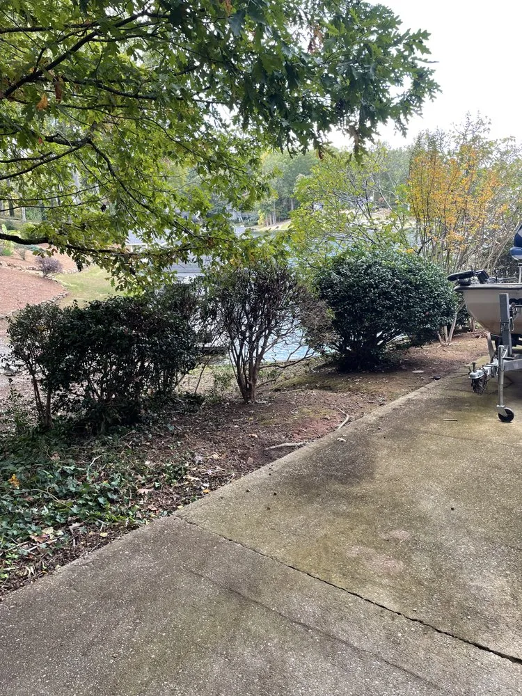 Local lawn care service in Newnan, GA - J B Landscaping