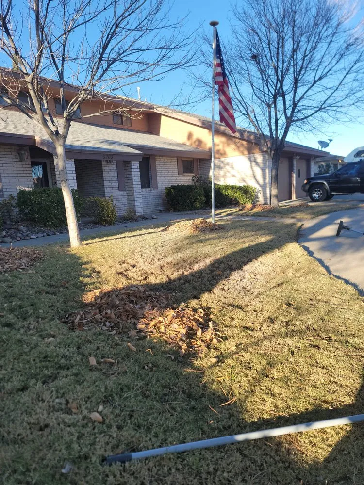 Reliable garden landscaping for beautiful yards across El Paso, TX - J B Lawn Care