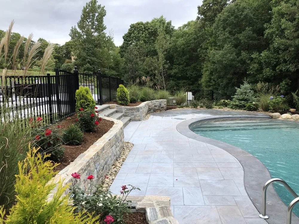 Professional landscaping services in Uxbridge, MA - J. Benjamin Landscape and Design