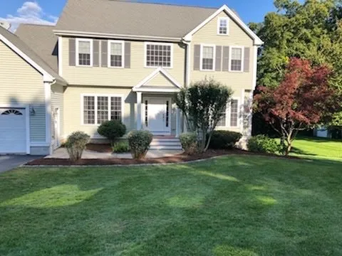 Top-rated landscaping services experts serving Uxbridge, MA - J. Benjamin Landscape and Design