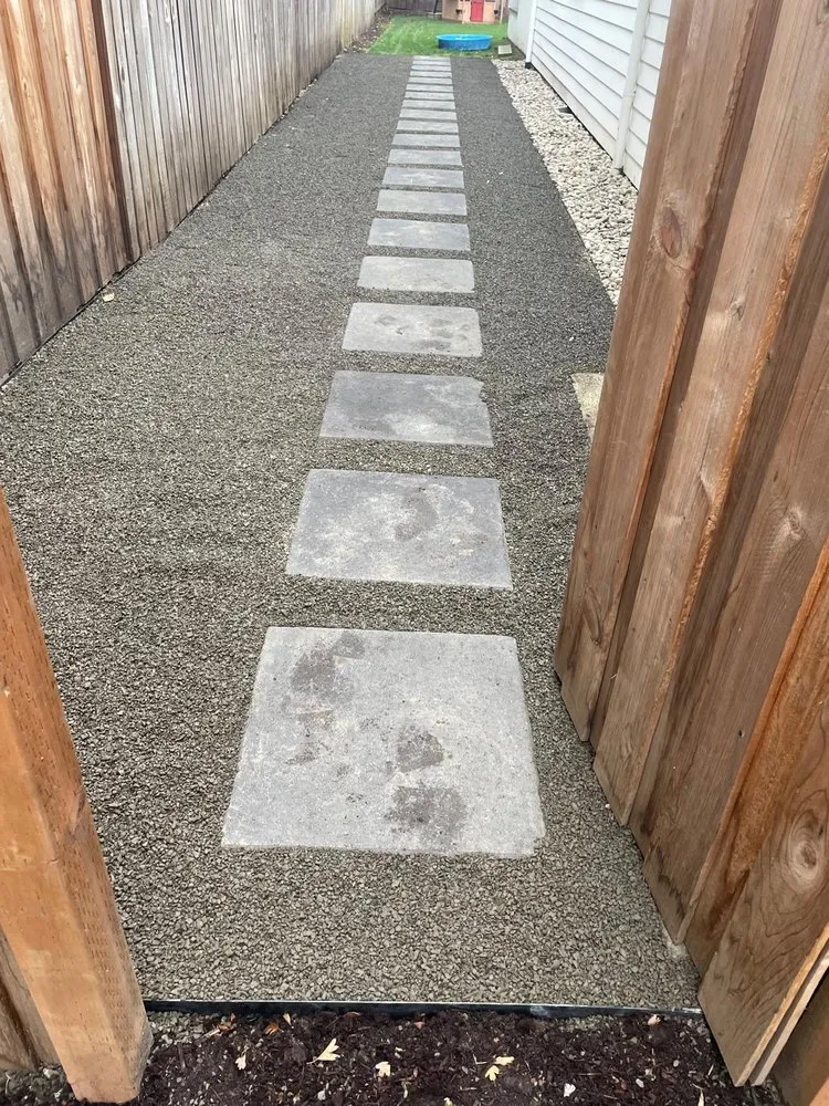 Custom lawn mowing service near you in Beaverton, OR by J Castillo Landscaping