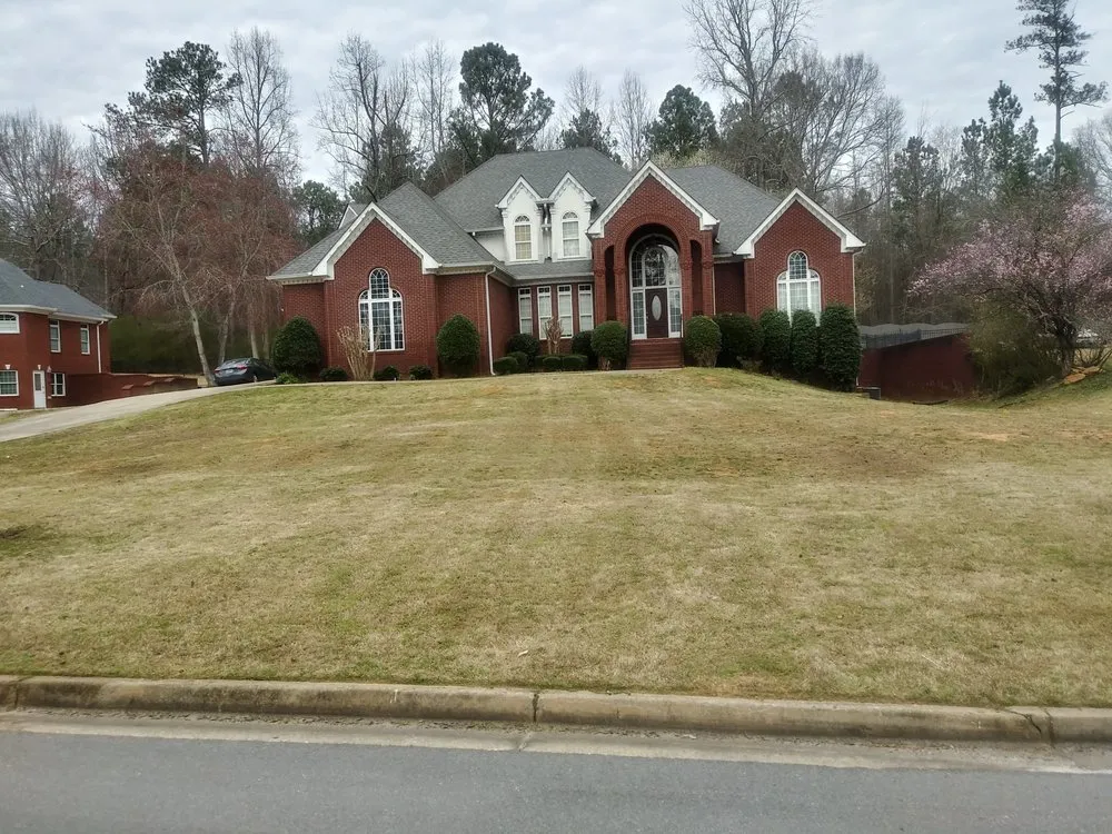 Local yard cleanup service in Snellville, GA - J Colbert
