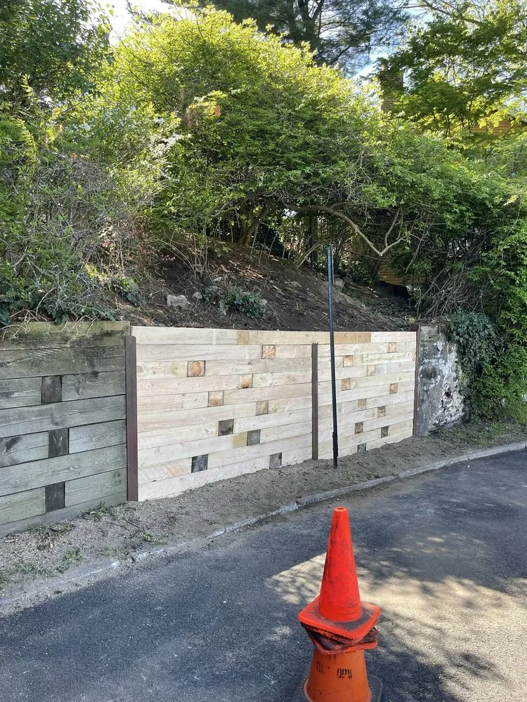 Professional yard cleanup service in New Rochelle, NY - J Coyt landscaping