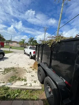 J Cruz Lawn Care Logo