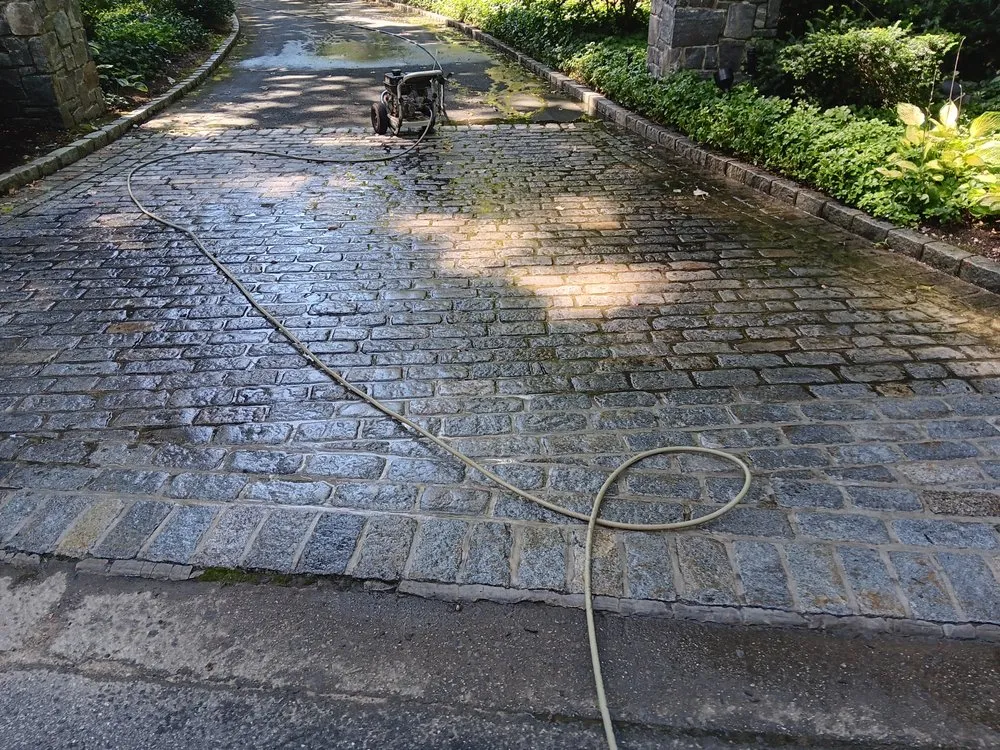 Reliable landscape design in Mineola, NY by J D Hernandez Landscaping Designing & Planting