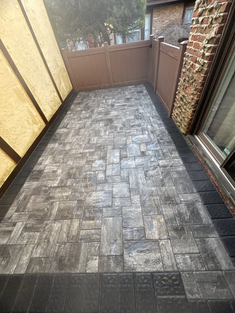 Professional yard maintenance in Farmingdale, NY - J Dionicio Masonry & Landscapes