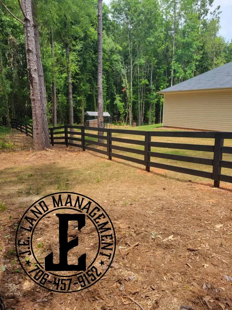 Custom residential landscaping in Hamilton, GA - J E Land Management