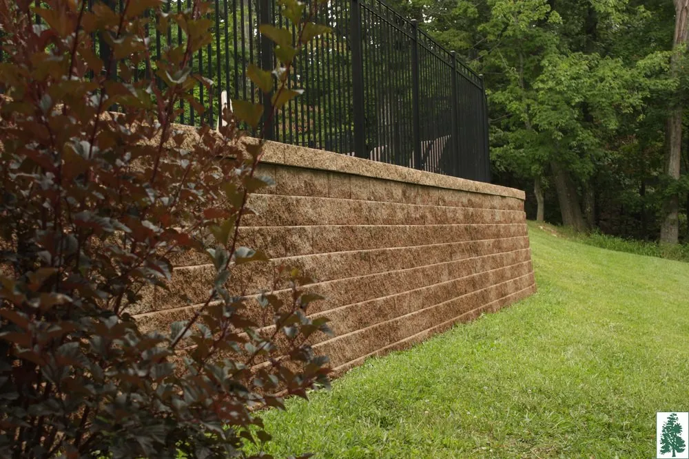 Affordable residential landscaping experts serving Imperial, MO - J E Service