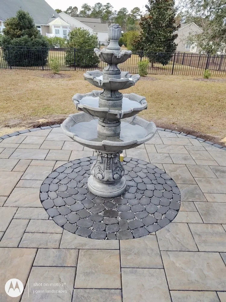 Local yard cleanup service in North Myrtle Beach, SC by J Gann Landscapes