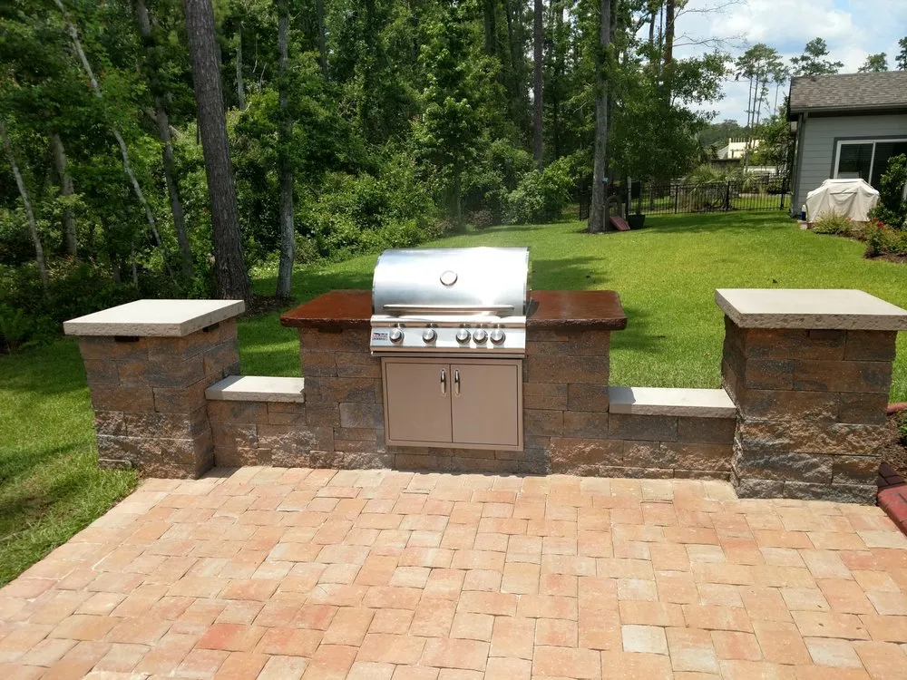 Local yard cleanup service in North Myrtle Beach, SC - J Gann Landscapes