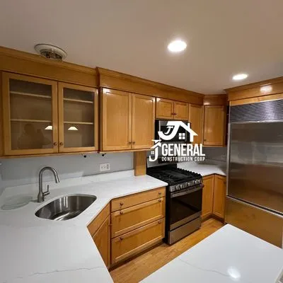 J General Construction Corp Logo