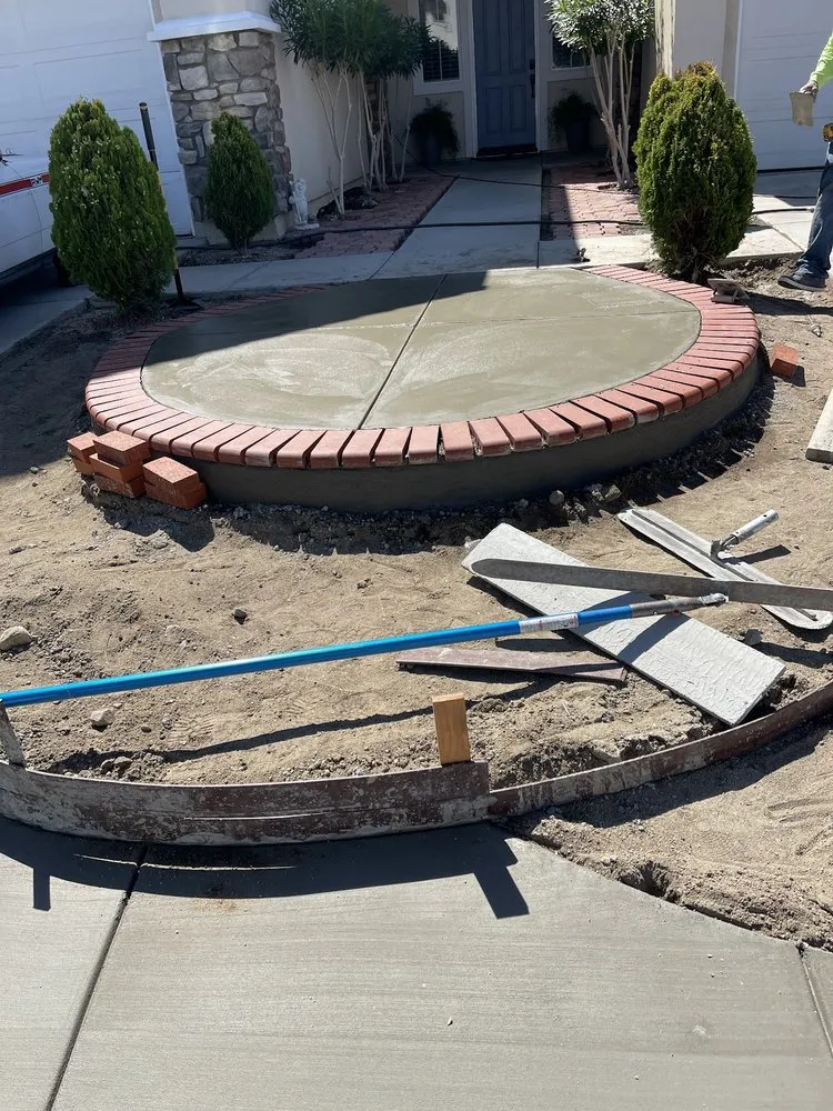 Local landscape installation experts serving Palmdale, CA - J Gonzalez