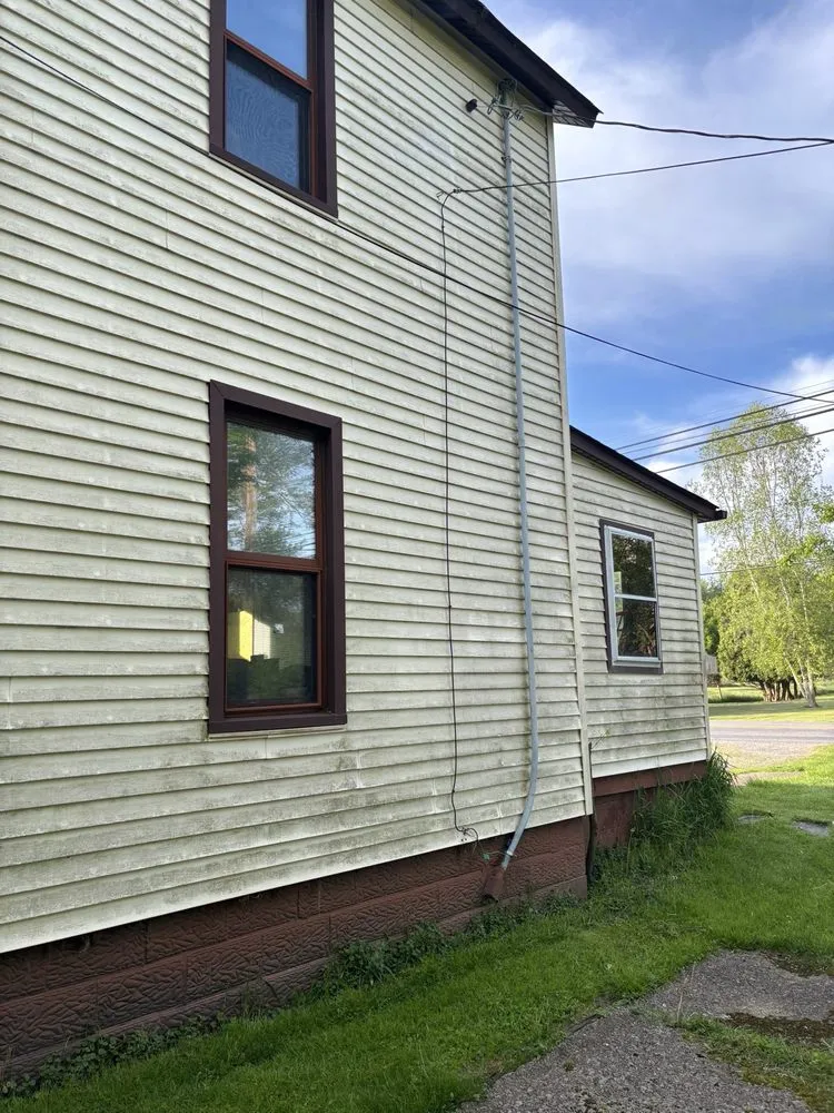 Affordable lawn care service in Sharpsville, PA by J Handyman Service LLC