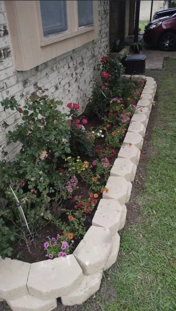 Top-rated landscaping services experts serving Johnston, RI - J hernandez Landscaping LLC