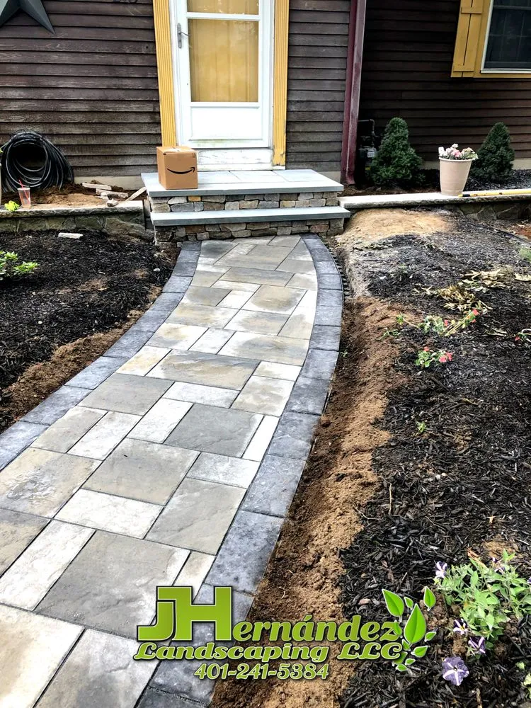 Trusted garden landscaping experts serving Johnston, RI - J hernandez Landscaping LLC