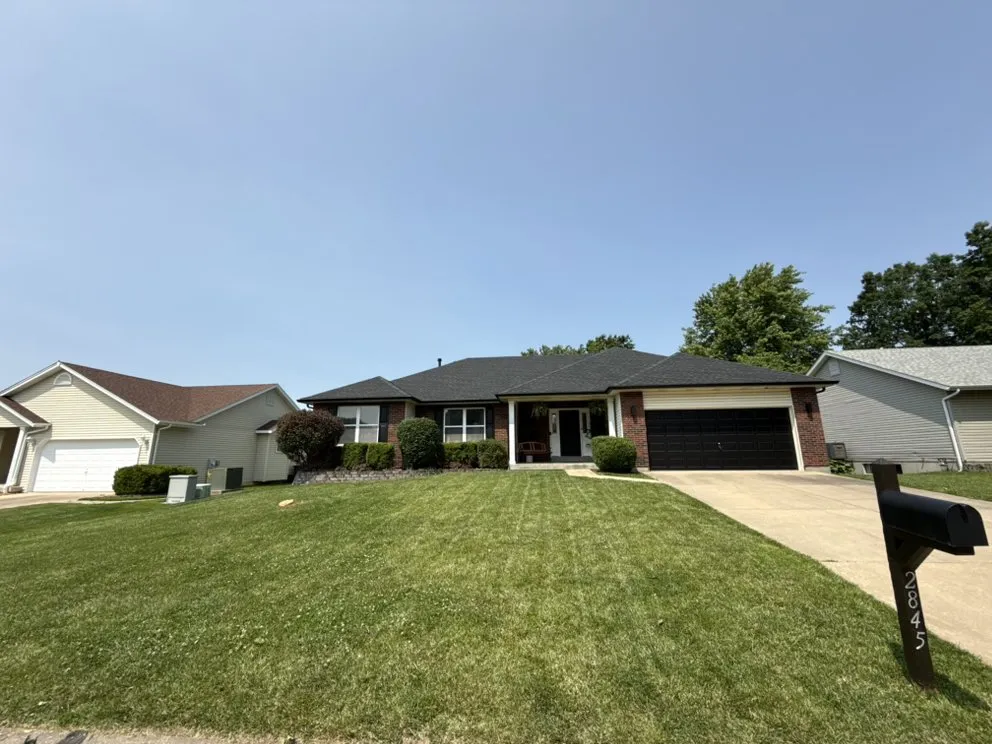 Custom landscape design experts serving St. Peters, MO - J Holt Lawn And Tree Removal