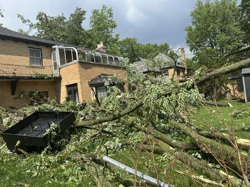 Affordable landscaping services experts serving St. Peters, MO - J Holt Lawn And Tree Removal