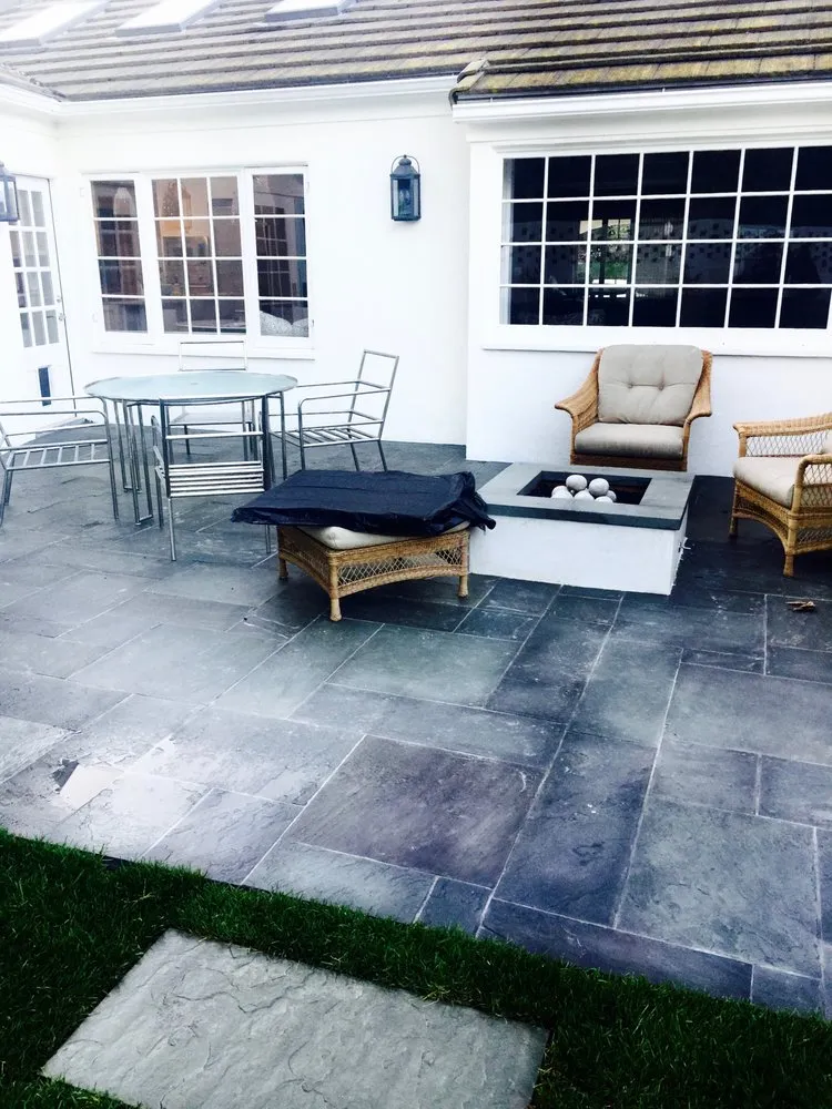 Custom lawn mowing service in Van Nuys, CA by J J Landscape