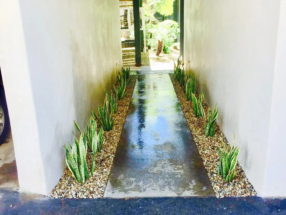 Trusted garden landscaping in Van Nuys, CA by J J Landscape