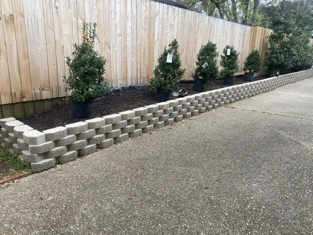 Professional garden landscaping experts serving Bossier City, LA - J-J Landscaping