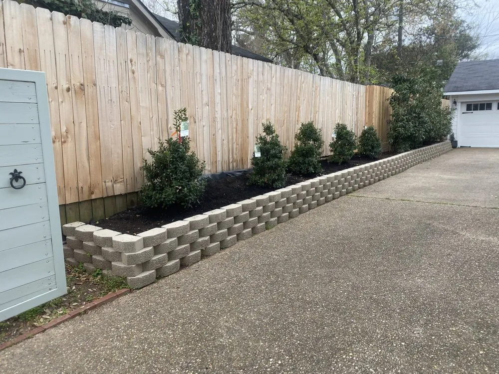 Custom outdoor landscaping experts serving Bossier City, LA - J-J Landscaping