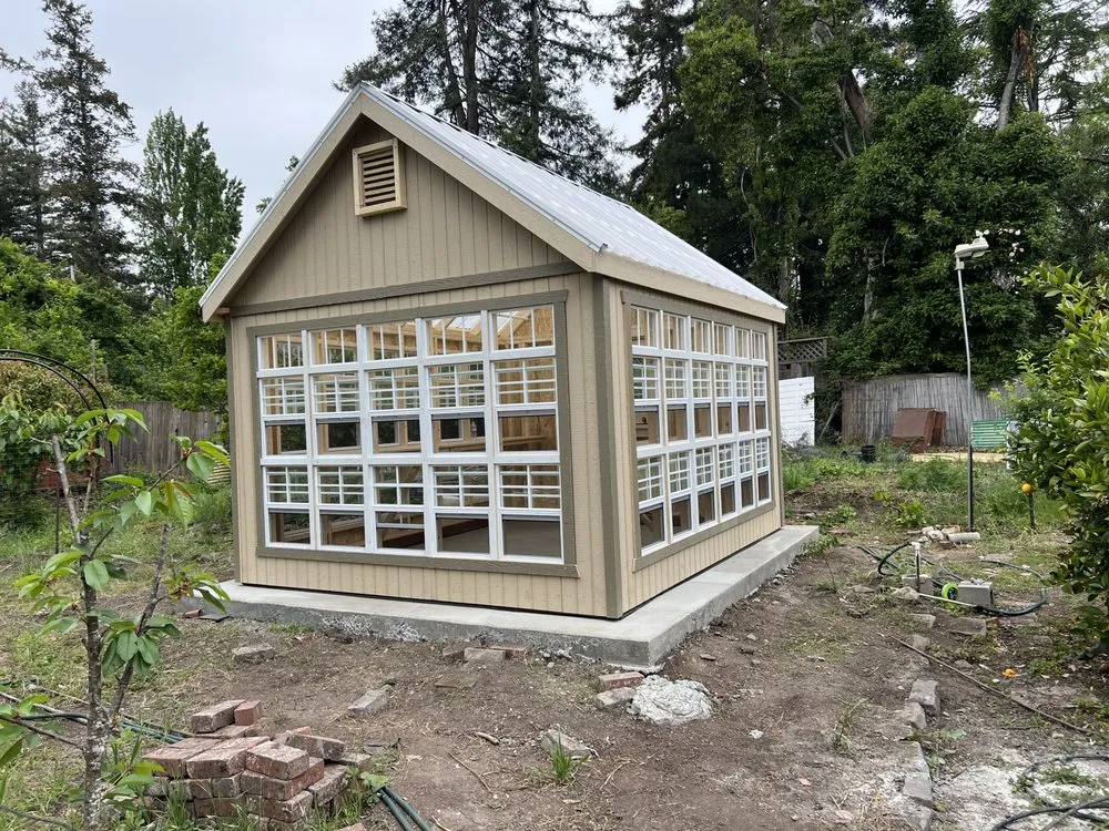 Expert lawn mowing service for year-round maintenance across Penngrove, CA - J J Landscaping