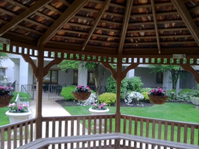 Reliable lawn care service for beautiful yards across Folsom, PA - J. Jansen Landscaping