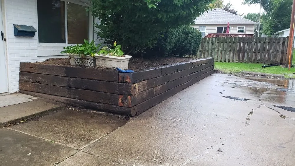 Reliable garden landscaping experts serving Bettendorf, IA - J Jo Landscaping