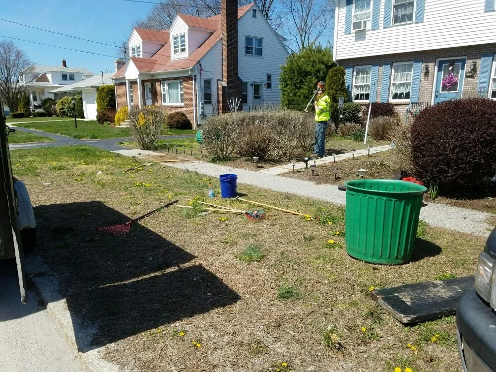 Professional lawn mowing service in Lincoln, RI by J Kidd Yard Work & Home Improvement