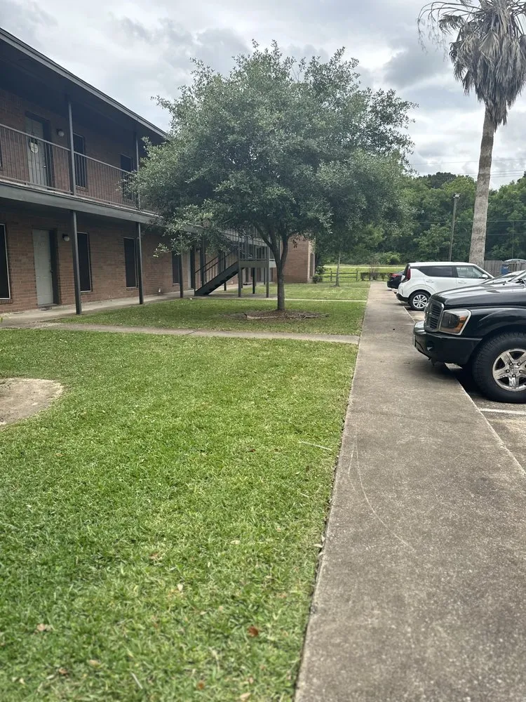 Professional landscape installation in Beaumont, TX - J L Capitol