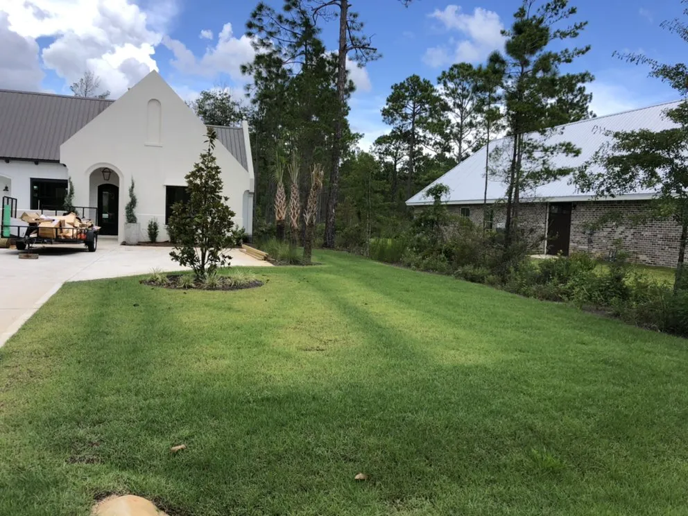 Affordable yard cleanup service experts serving Santa Rosa Beach, FL - J L M Landscapes Lawn Care