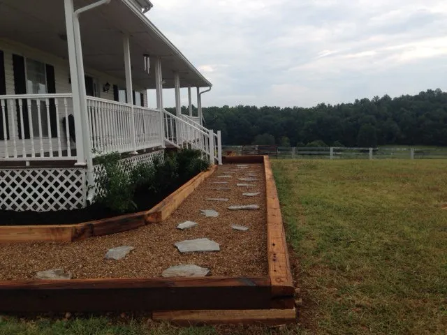 Local residential landscaping in Greeneville, TN - J L S Enterprise Inc Landscapes
