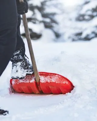 J Lawn and Landscape Logo