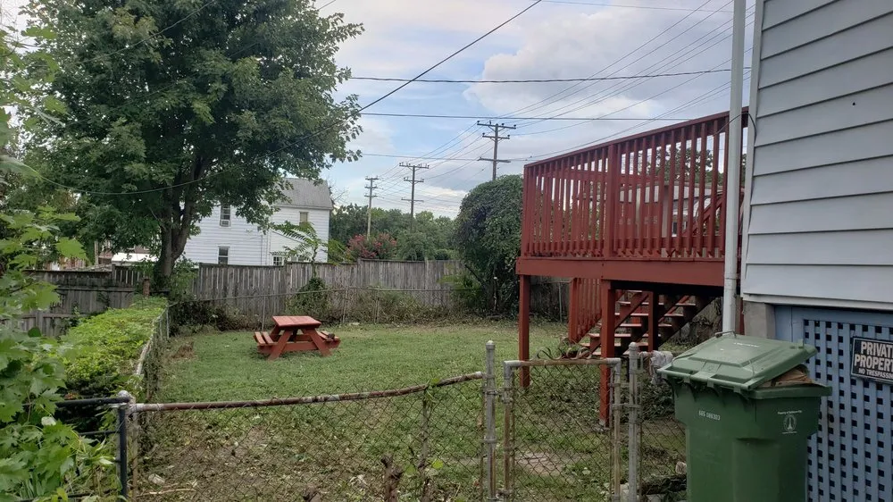 Affordable residential landscaping for homes in Baltimore, MD by J Lawn Care