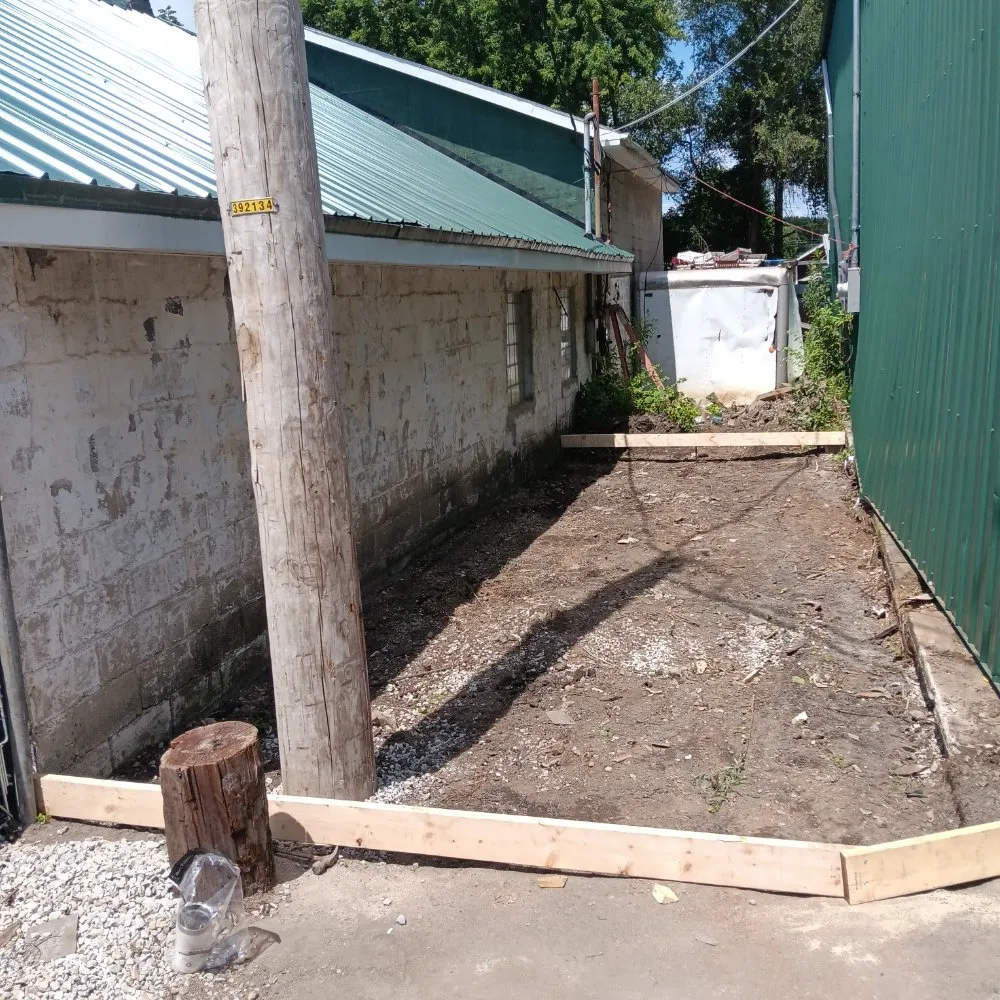 Trusted garden landscaping for beautiful yards in Dayton, OH by J Lawson and Son A to Z