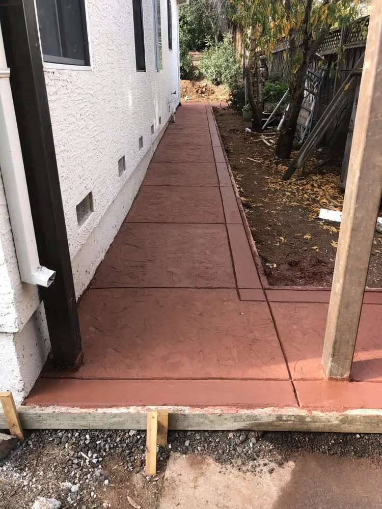 Expert landscaping services in Modesto, CA by J Lopez Landscape