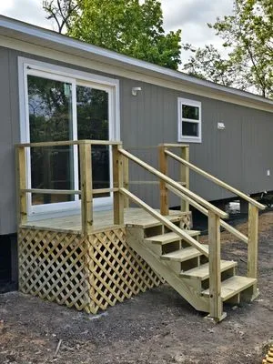 J. Lopez Remodeling & Landscaping Logo