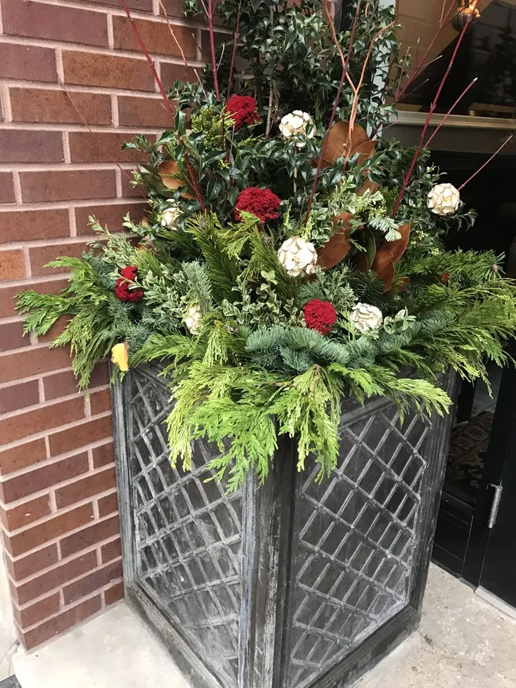 Professional yard maintenance for homes across Chicago, IL - J Lyn's Garden and Design