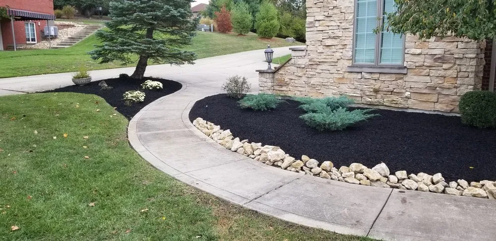 Reliable residential landscaping experts serving Newport, KY - J. Morgan Outdoor Designs