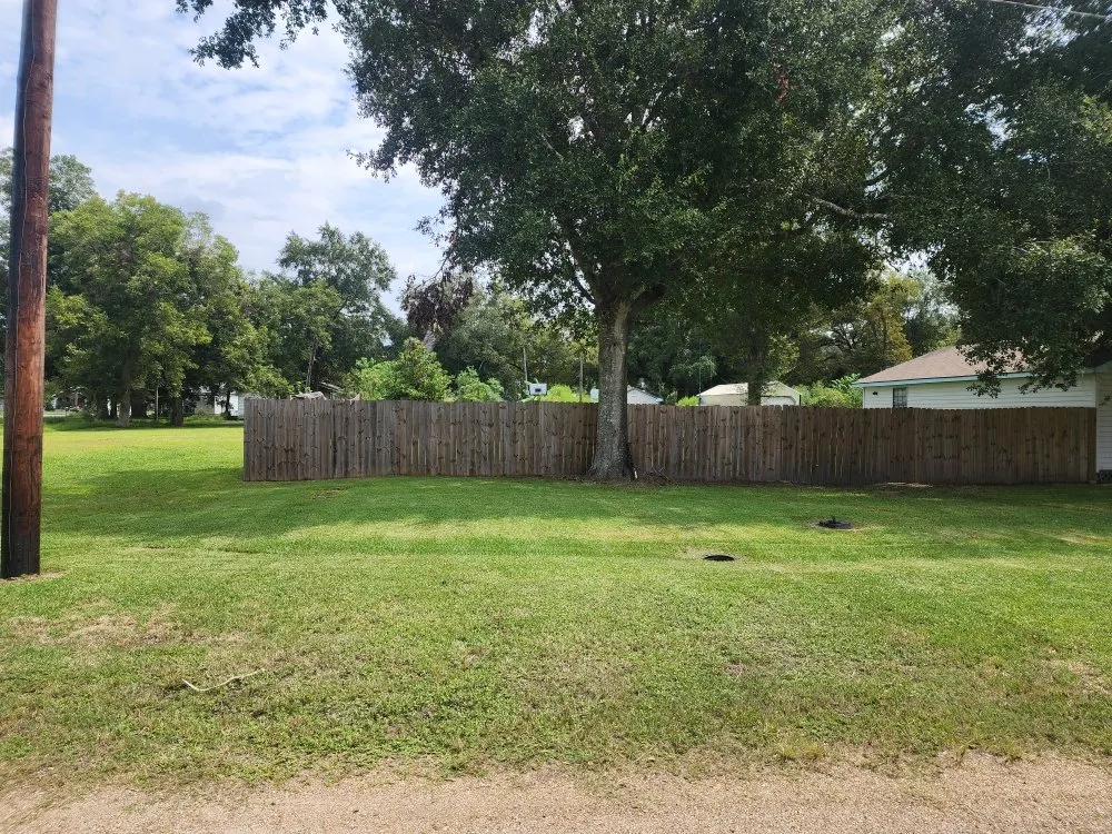 Affordable yard maintenance in Starks, LA by J 'N' L Lawn Care