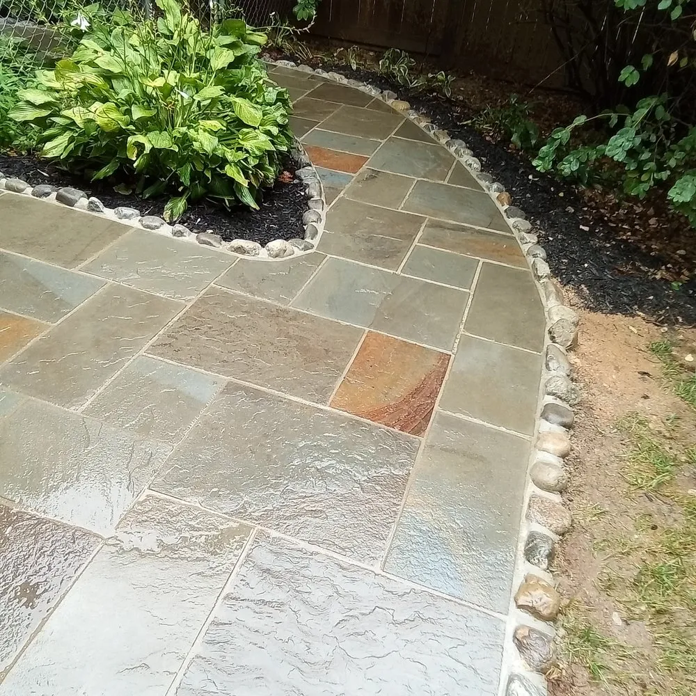 Custom lawn mowing service in Dale City, VA by J O R Landscaping & Outdoor Designing